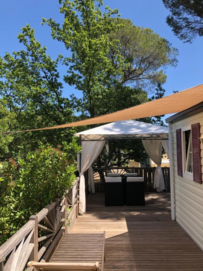 Camping De Parpaillon Roquebrune-sur Argens Kültér fotó