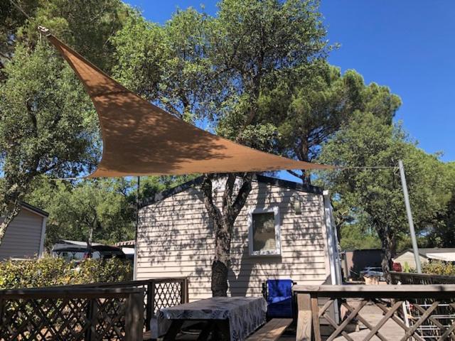 Camping De Parpaillon Roquebrune-sur Argens Kültér fotó