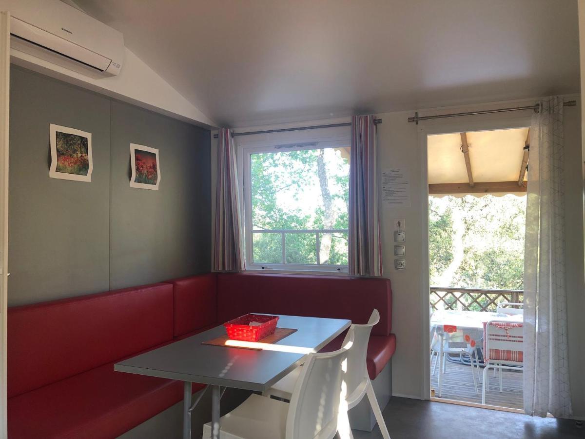 Camping De Parpaillon Roquebrune-sur Argens Kültér fotó