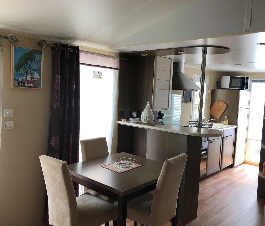 Camping De Parpaillon Roquebrune-sur Argens Kültér fotó